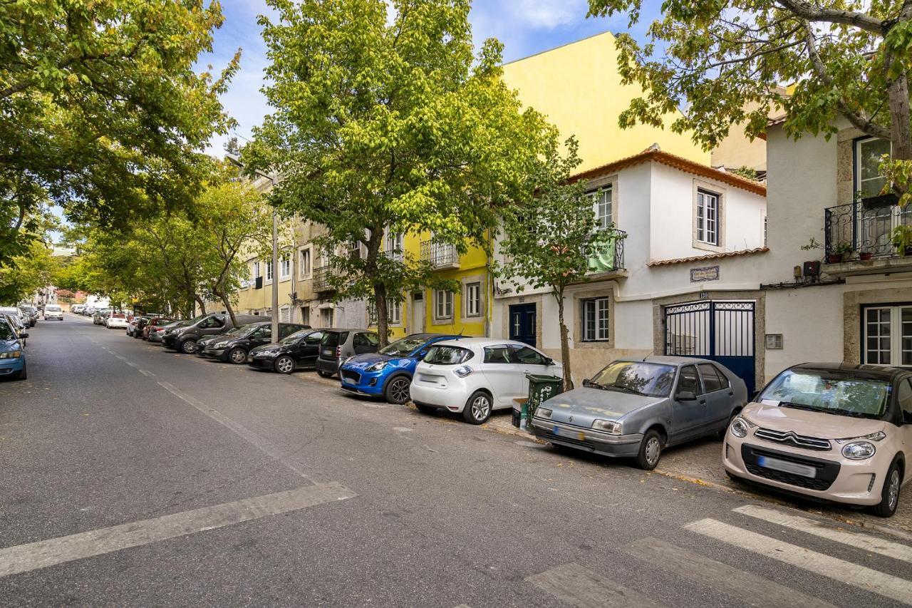 Whome Urban Escape: 1-Br W/Mezzanine Near Campo Ourique Lissabon Buitenkant foto