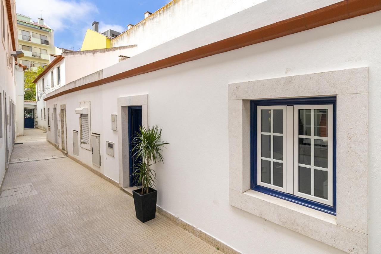 Whome Urban Escape: 1-Br W/Mezzanine Near Campo Ourique Lissabon Buitenkant foto